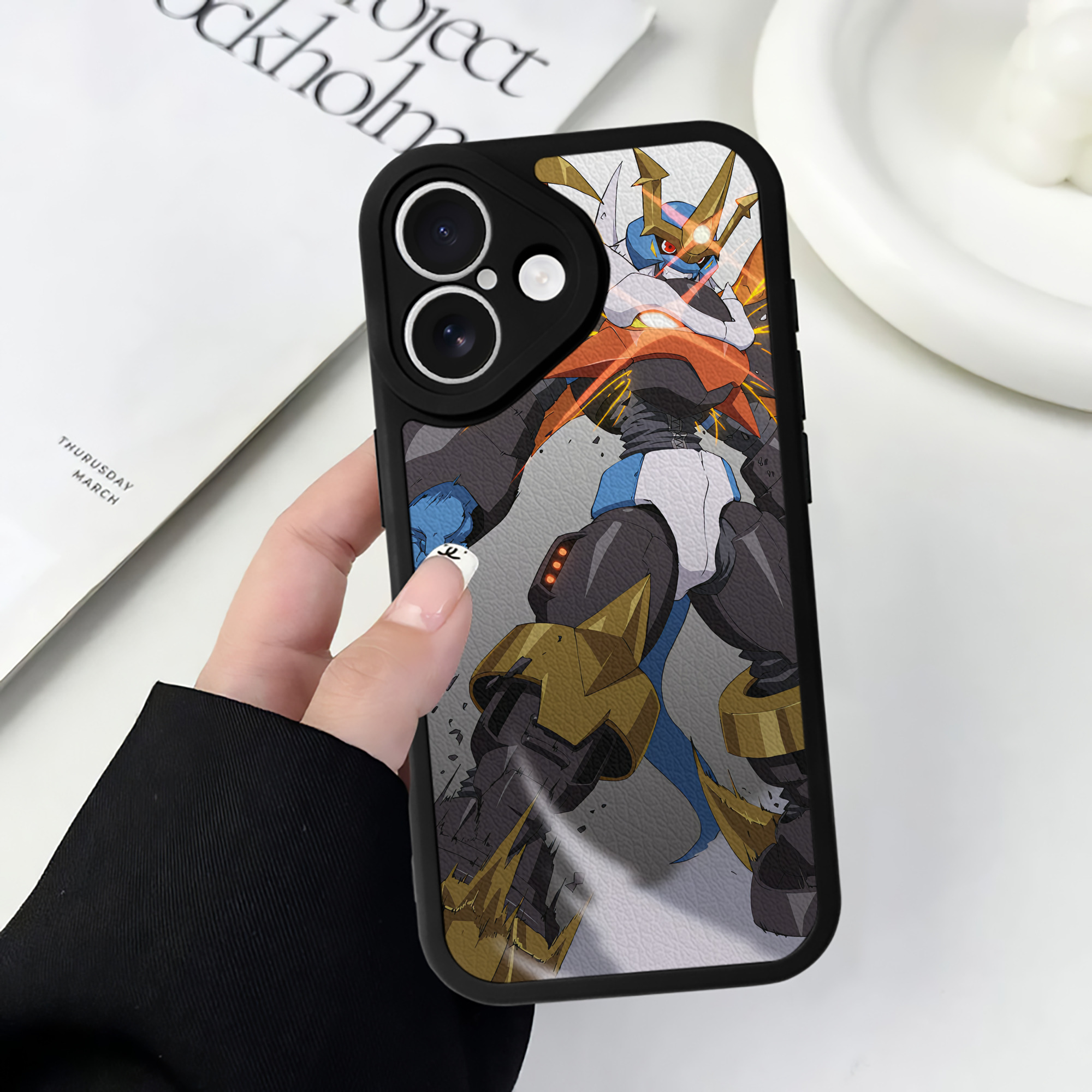 （画像用） Digimon デジタルモンスター/デジモン 【iPhone 16シリーズ対応】シリコンスマホケース（レザー調） 材質：シリコン